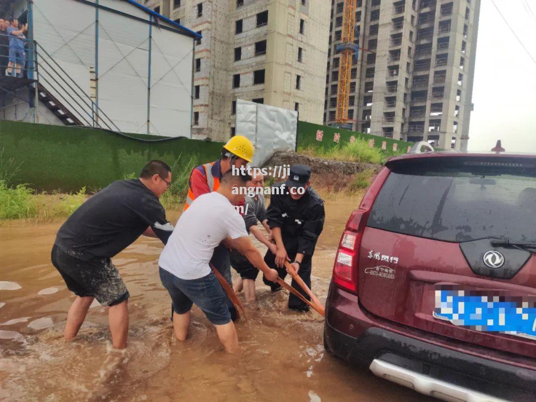 江南体育-赛运动暴续年：球侵娃职巡汛遗